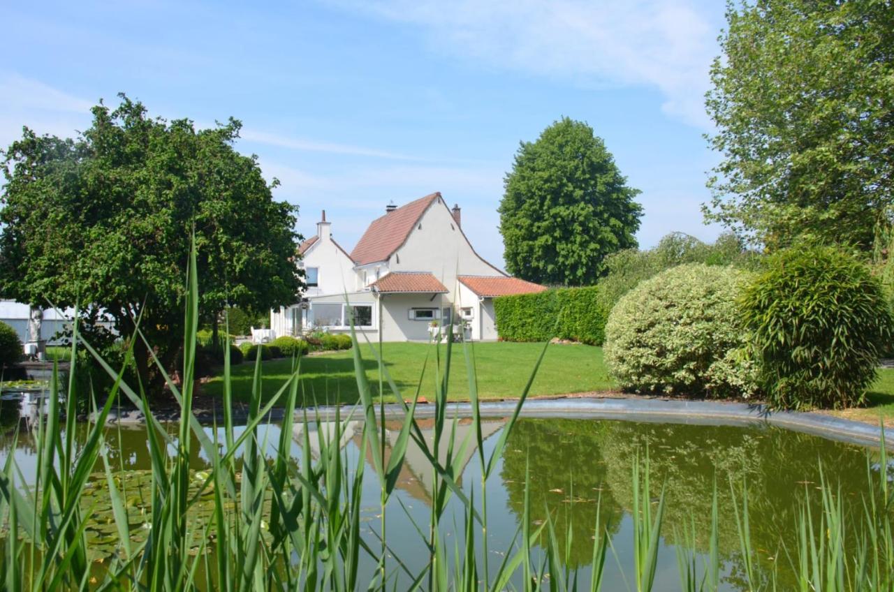 Jardin Du Marais Bed & Breakfast Froyennes Bagian luar foto