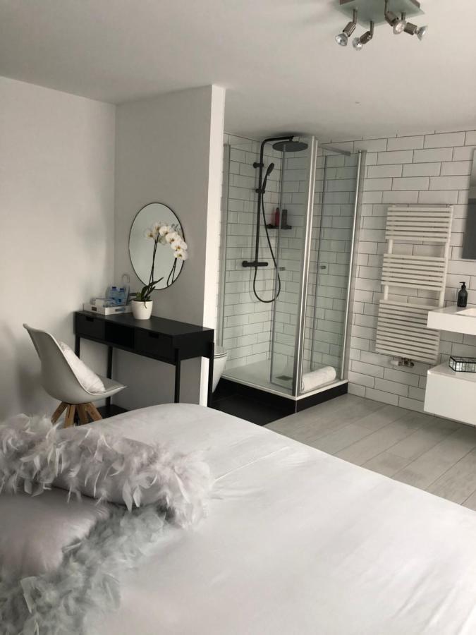 Jardin Du Marais Bed & Breakfast Froyennes Bagian luar foto