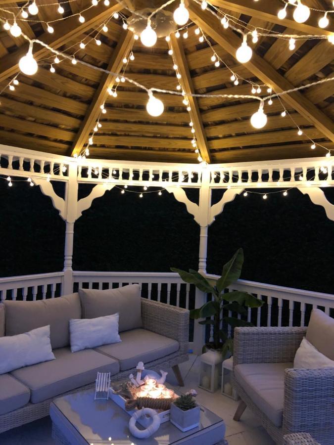 Jardin Du Marais Bed & Breakfast Froyennes Bagian luar foto